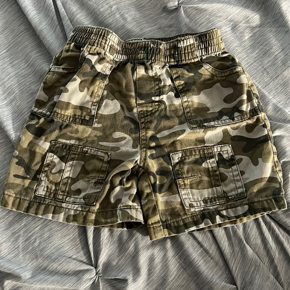 24M Faded Glory Camo cargo shorts Toddler Boys